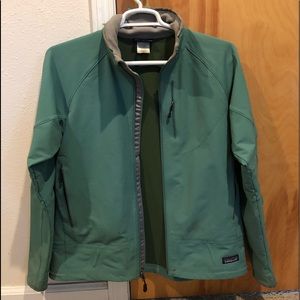 W Patagonia jacket